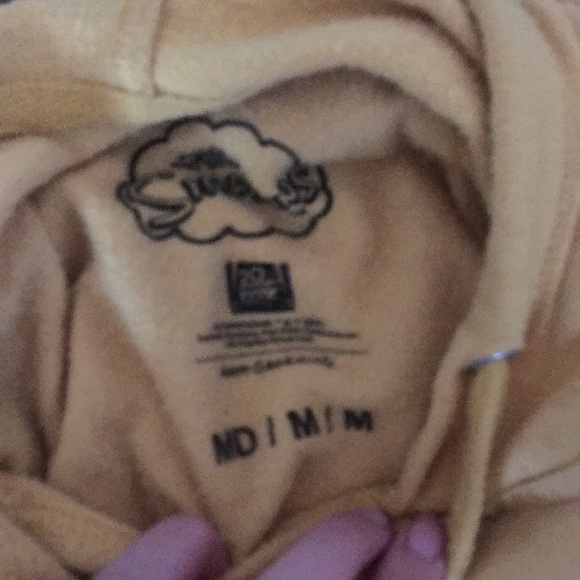 Simpson Hoodie - Picture 3 of 3